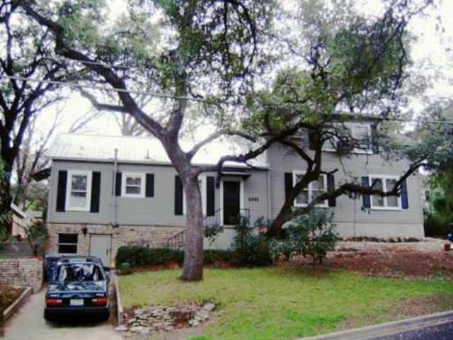 1011 AVONDALE RD