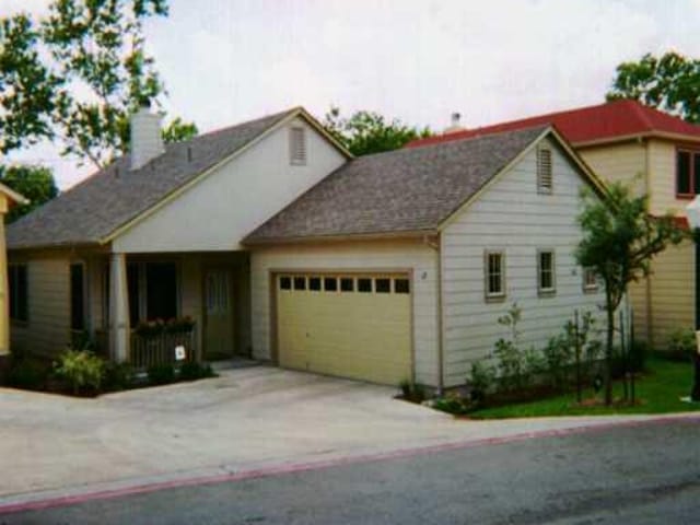 1011 BRODIE ST Unit #17