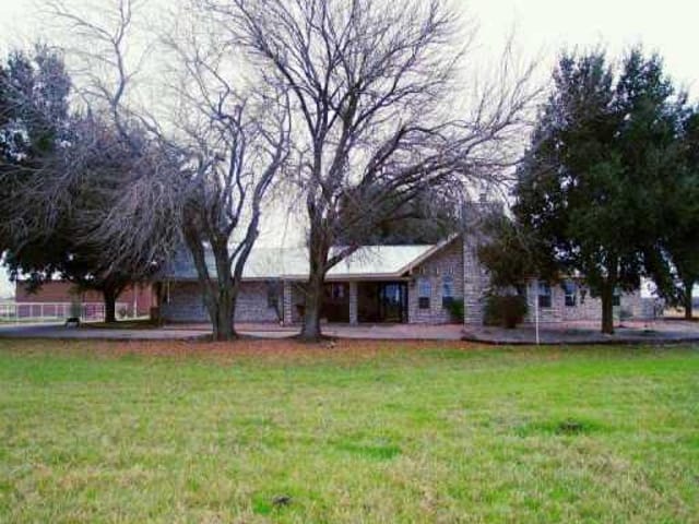 1011 FM RD 619