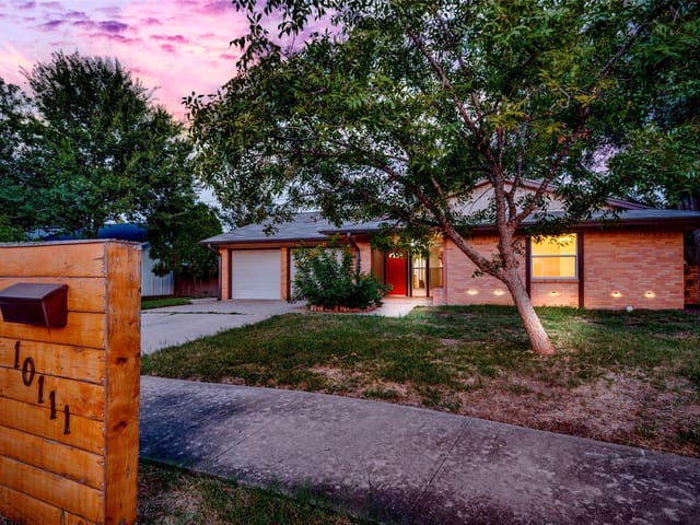10111 Willfield Dr