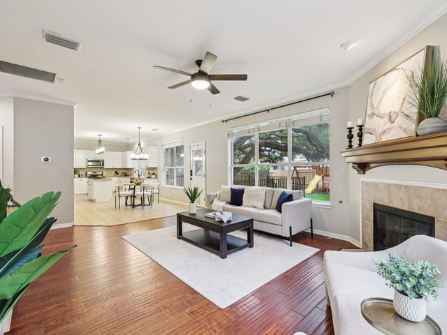 10113 Cassandra Dr