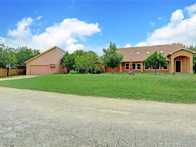 10115 Wier Loop Cir