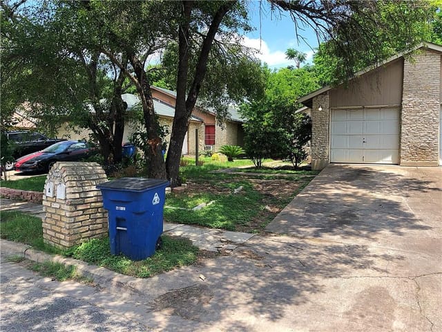 1012 Fieldwood Dr
