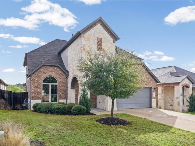 1012 Goldilocks Ln
