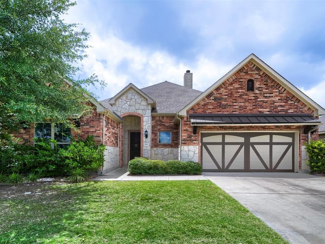 1012 Hillrose DR