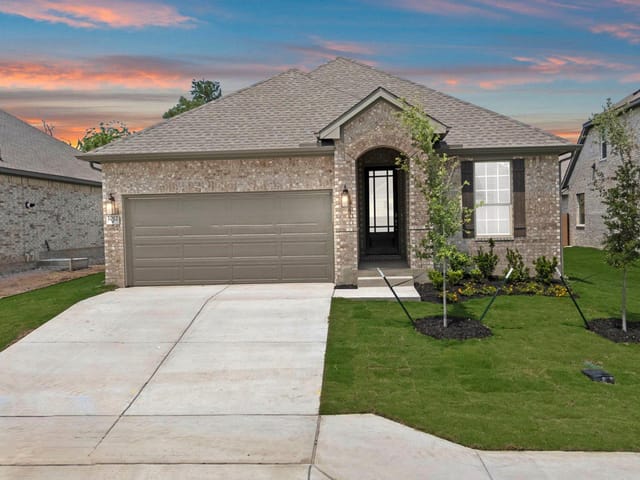 1012 Rollingwood TRL