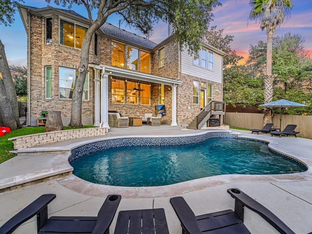 10129 Planters Woods Dr