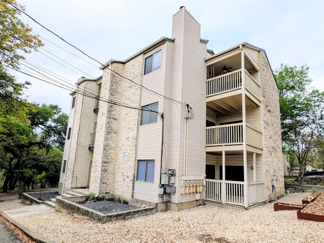 1013 Chestnut St Unit #C2