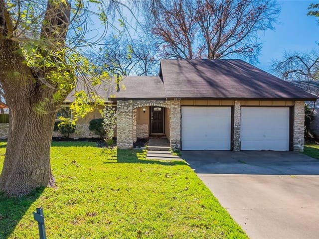 1015 Cripple Creek Dr