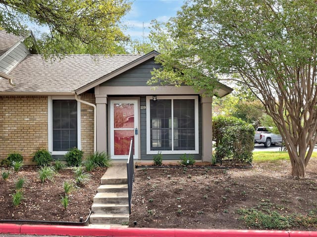 1015 E YAGER Ln Unit #119