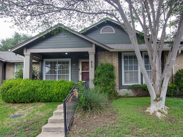 1015 E Yager LN Unit #125