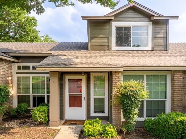 1015 E Yager Ln Unit #133