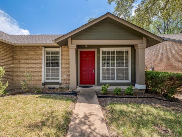 1015 E Yager LN Unit #35