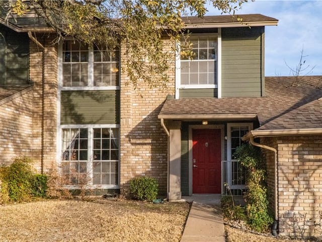 1015 E Yager Ln Unit #4