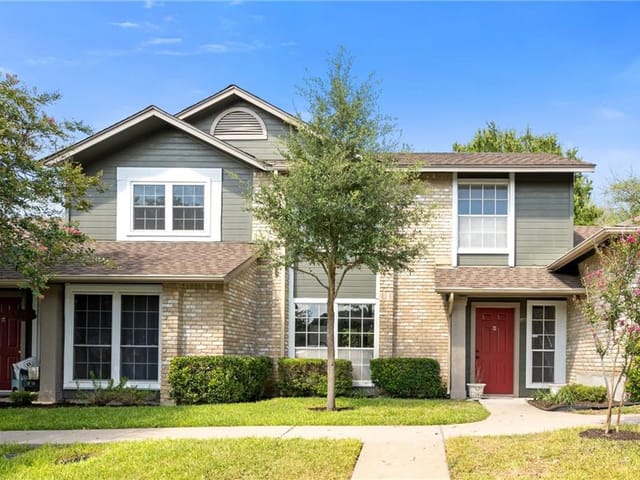 1015 E Yager Ln Unit #90