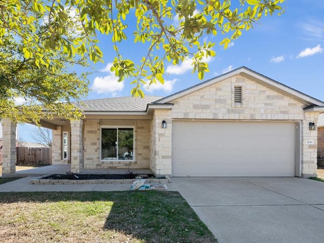 1016 Flanagan DR