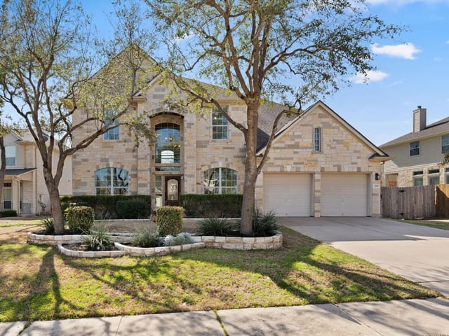 1016 Golden Palomino Ct