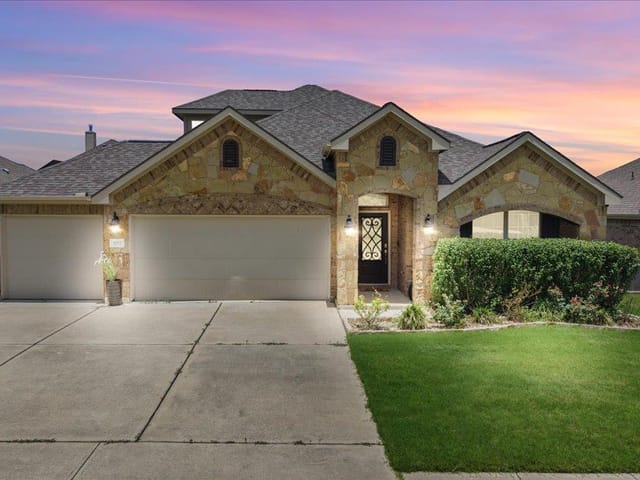 1017 Arvada DR