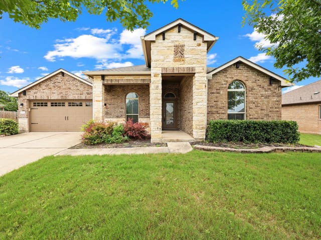 1018 Granbury CV
