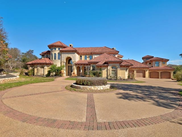 102 Bella Cima Dr