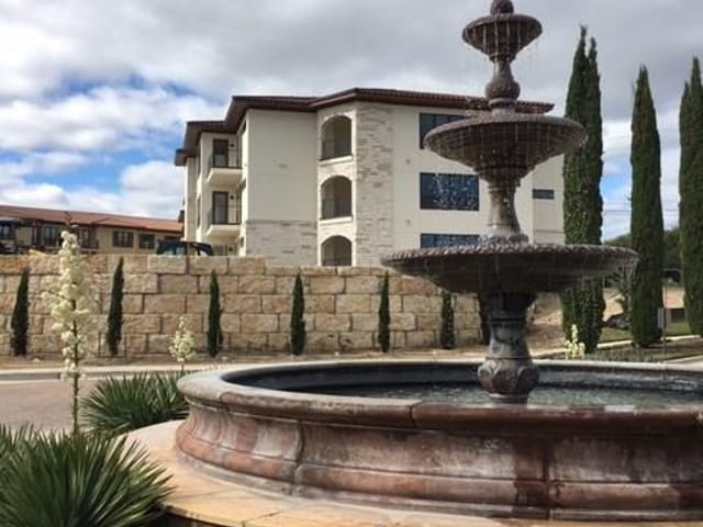 102 Bella Toscana Ave