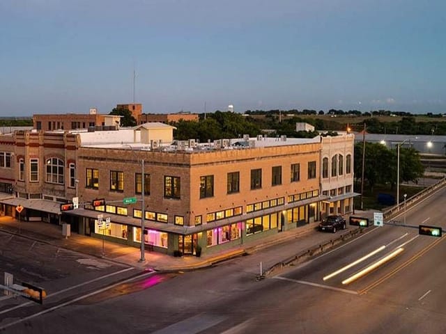 102 E Second St Unit #201