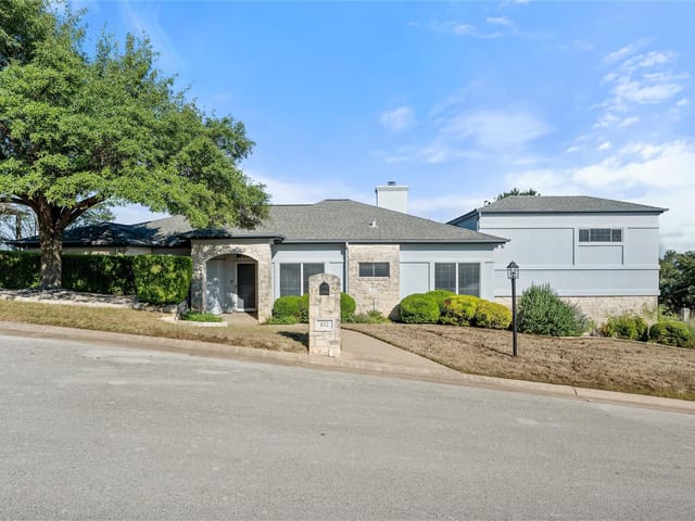 102 Paragon CT