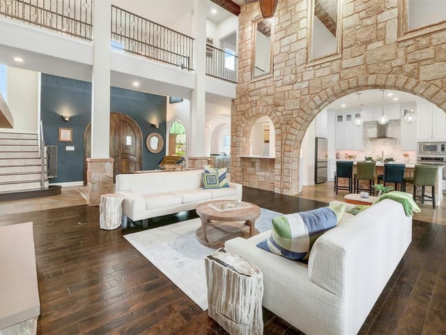 102 Pine Barrens Ct