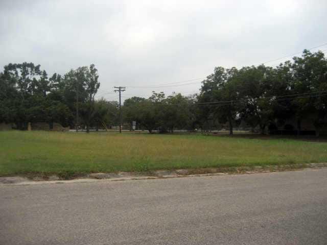 102 River Park DR