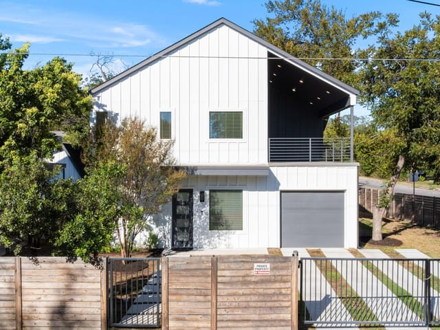102 W Fawnridge DR