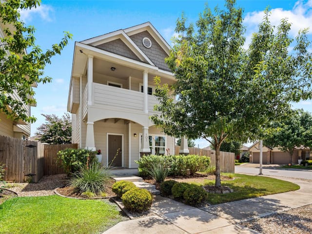 102  Wainscot Oak Way