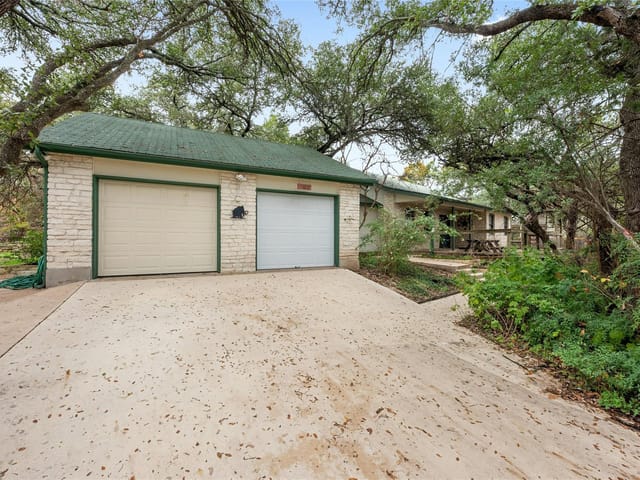 102 Westward Cv