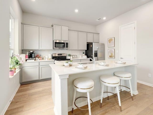 1020 Vista View DR Unit #2201