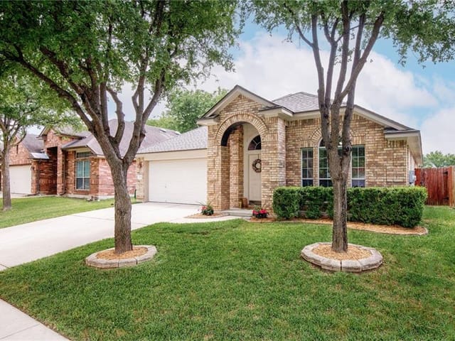 10200 Anahuac Trl