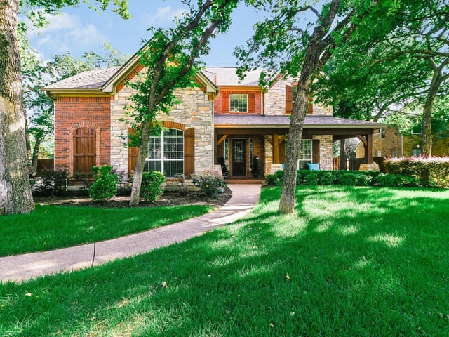 10200 Sunningdale CV