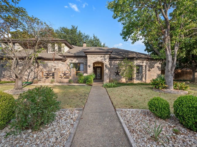 10203 River Plantation Dr