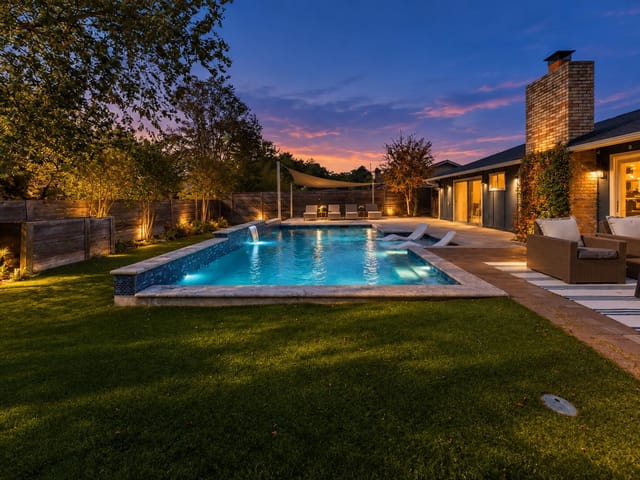 10203 Sun Hill DR