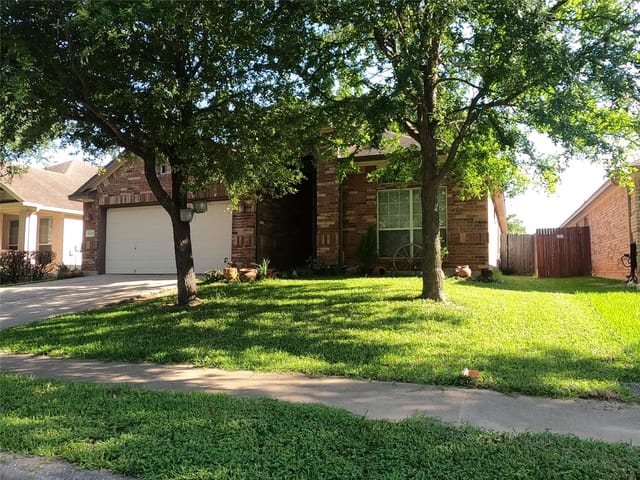 10204 Anahuac Trl