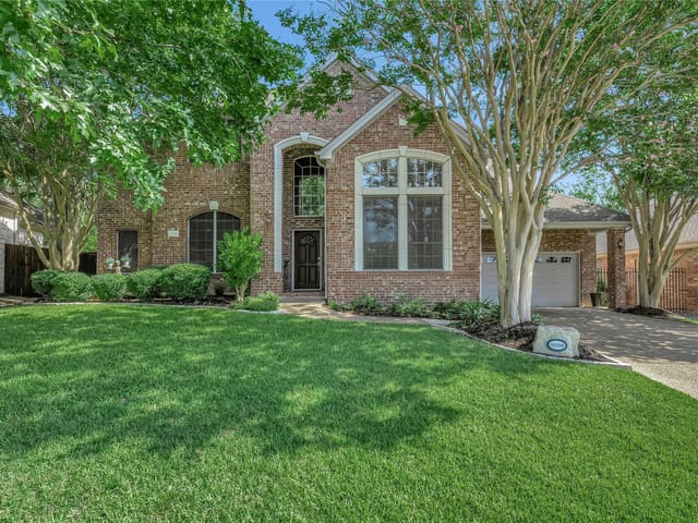 10204 Skyflower Dr