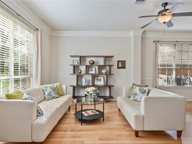 10204 Snapdragon Dr
