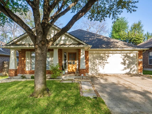 10204 Wind Cave TRL