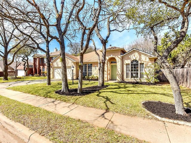 10206 Steamboat Dr