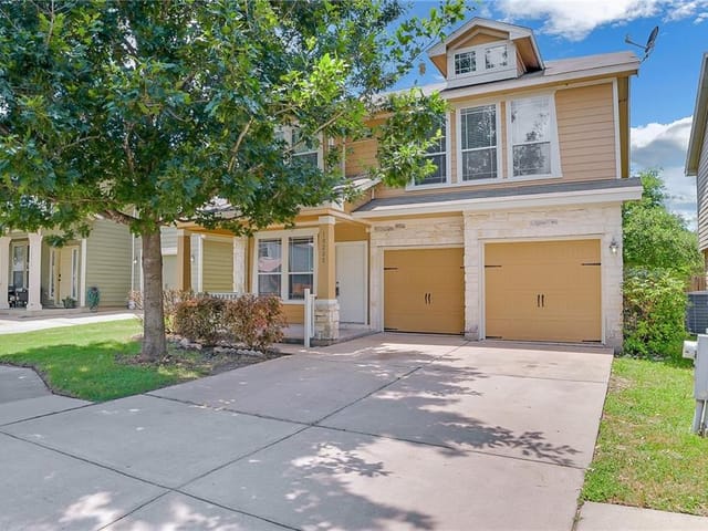 10208 Laredo Dr Unit #105