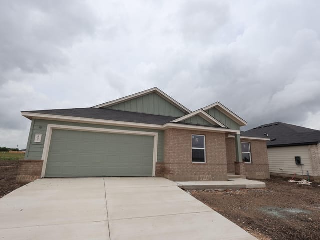 10209 Majestic Hawk WAY