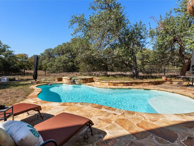 1021 Canna Lily Cir