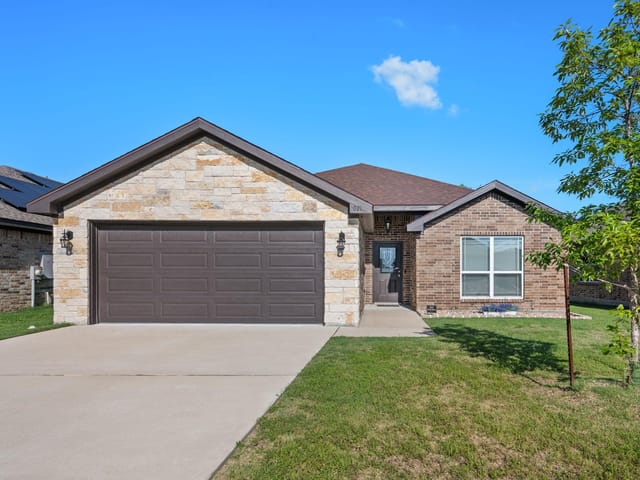 1021 Coriander RD