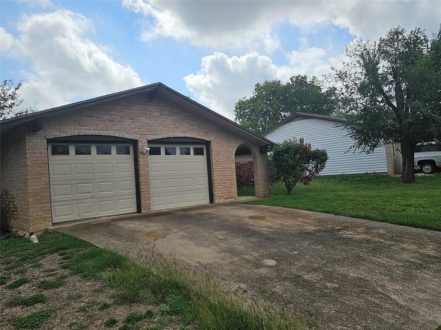 10219 W Rutland Vlg