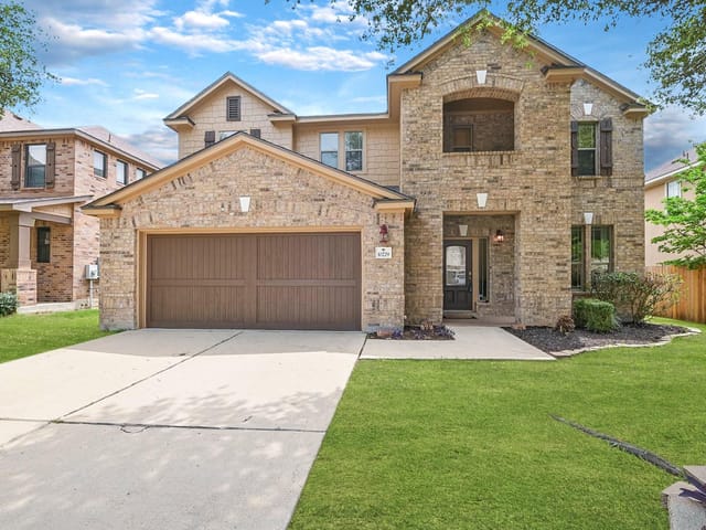 10229 English Oak DR