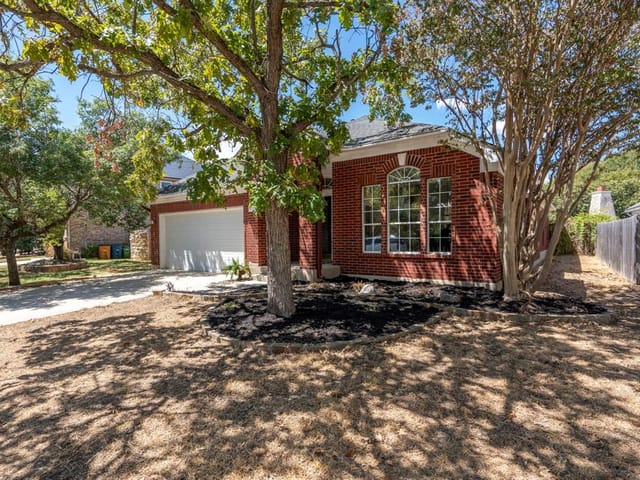 10230 Snapdragon Dr