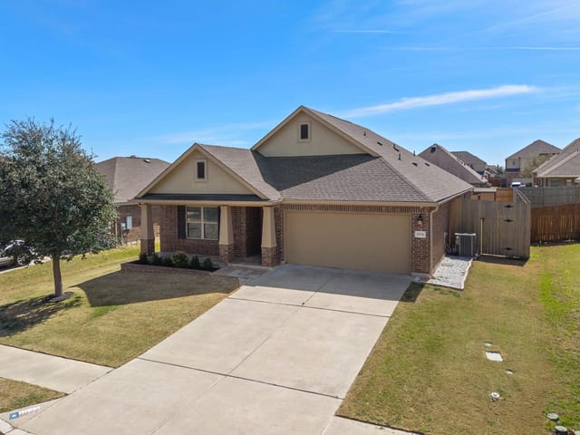 1024 Wolcott Dr